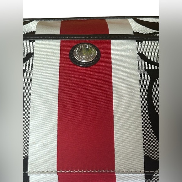 Coach Signature with Stripe shoulder / crossbody bag - Picture 8 of 14